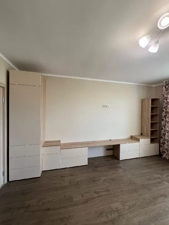 UY_B_45_a Откатная тумба с выдвижными ящиками 45 см