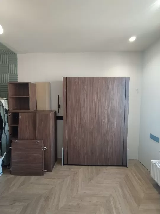 LE_Навесная полка с дверцей шириной 350 мм