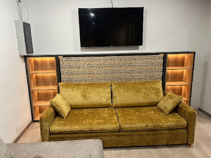 TEEN ROOM Спальное место с горизонтальным открыванием