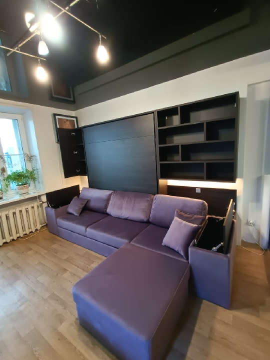 LE_Навесная полка с дверцей шириной 350 мм