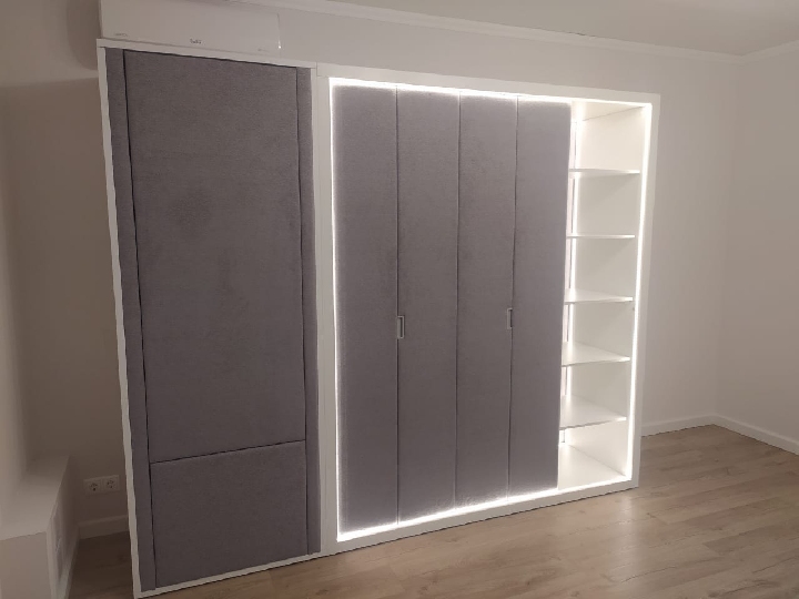 Шкаф 1.1 с откидным столом и подсветкой