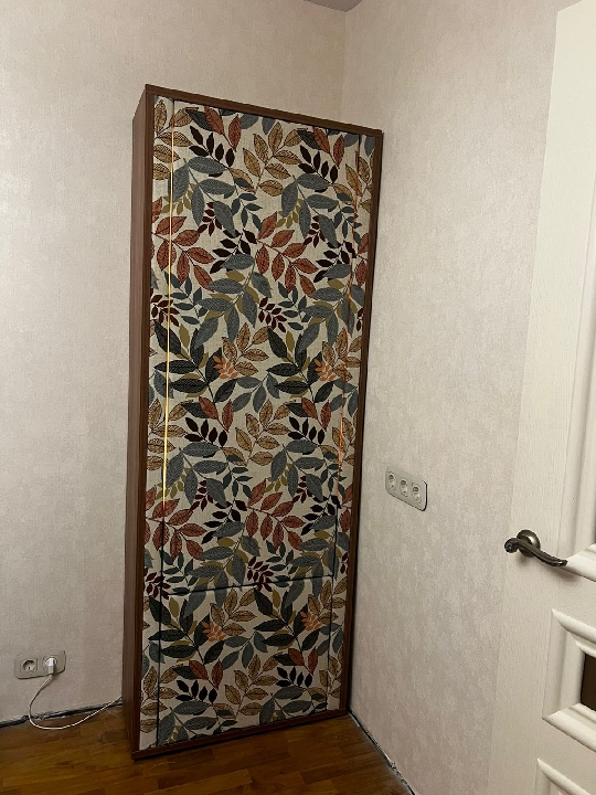 Шкаф 1.1 с откидным столом и подсветкой